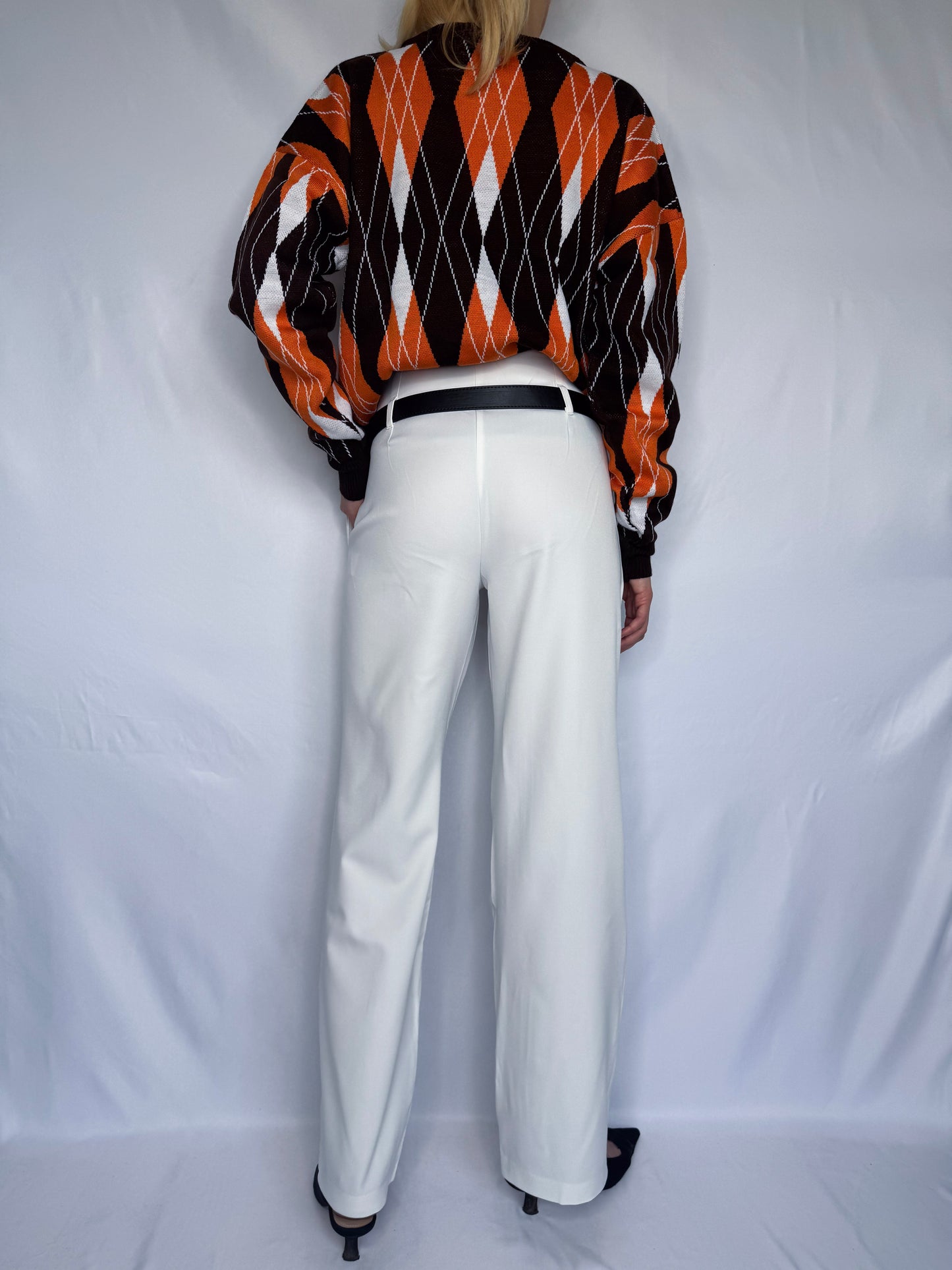 Bikses ar augstu jostasvietu - baltas