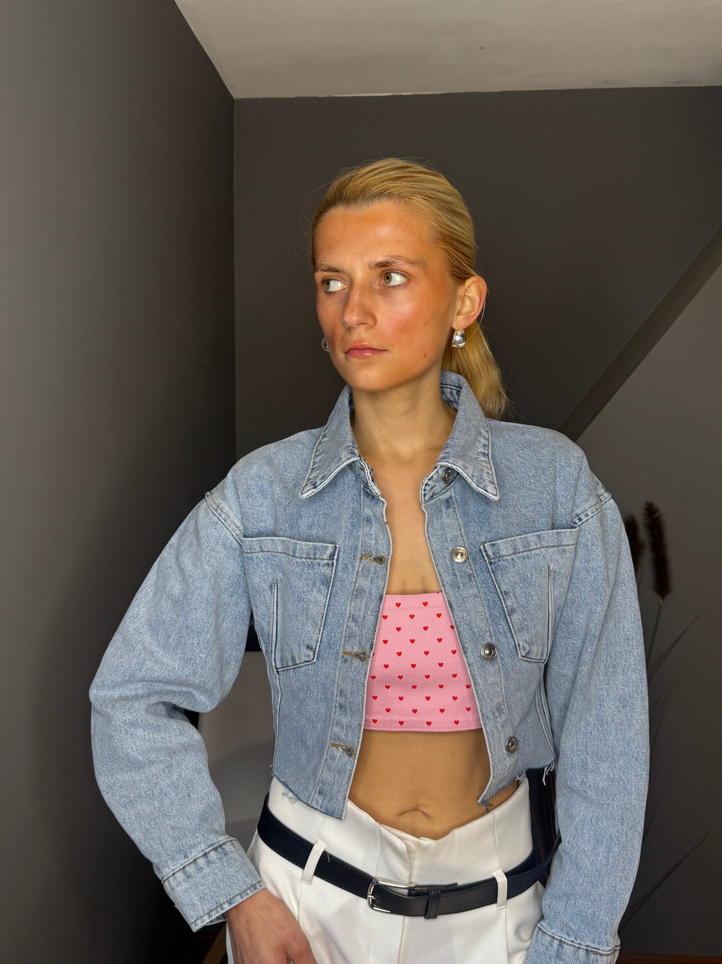 Darcey gaiši zila īsa džinsa jaka