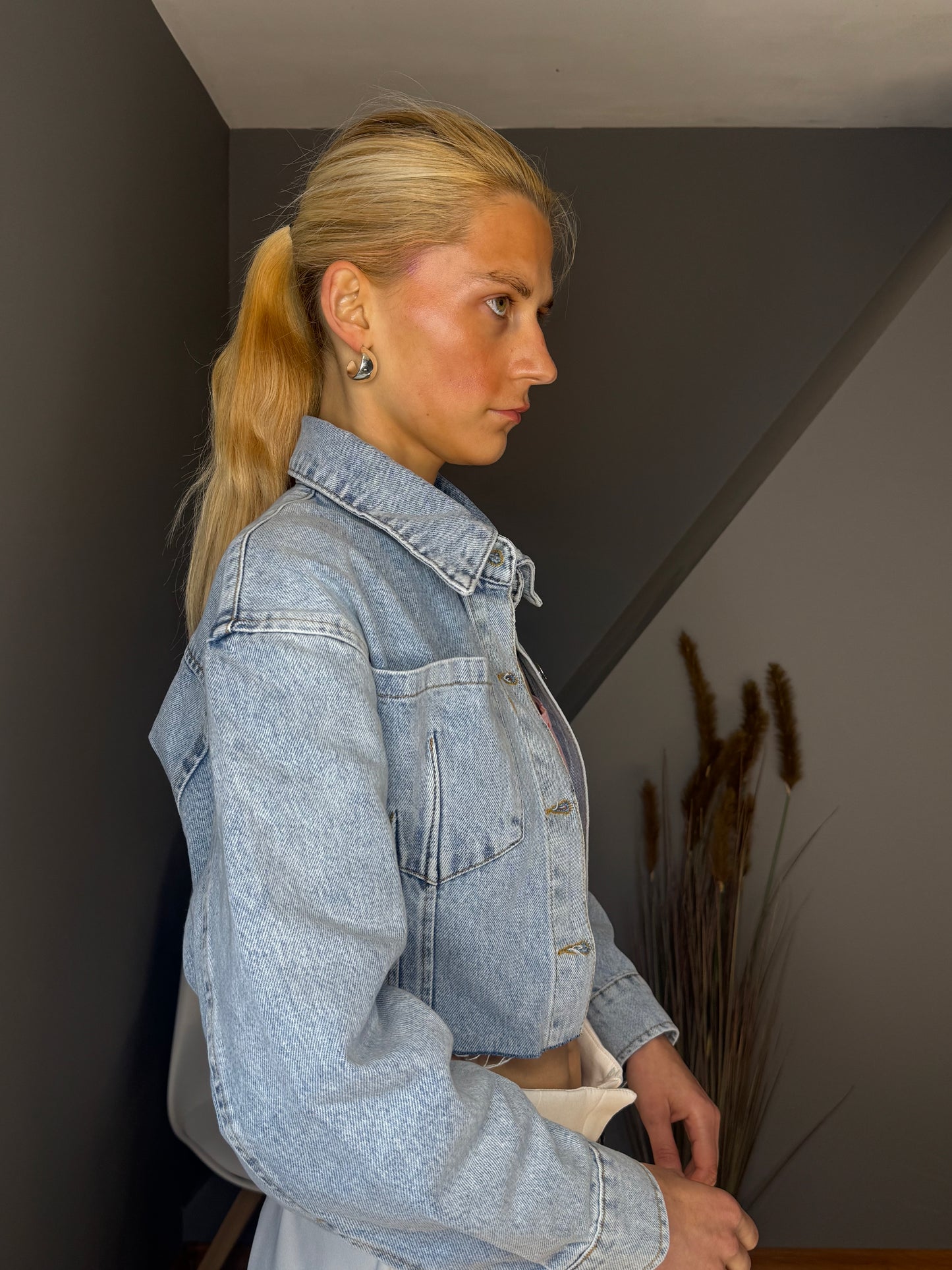 Darcey gaiši zila īsa džinsa jaka