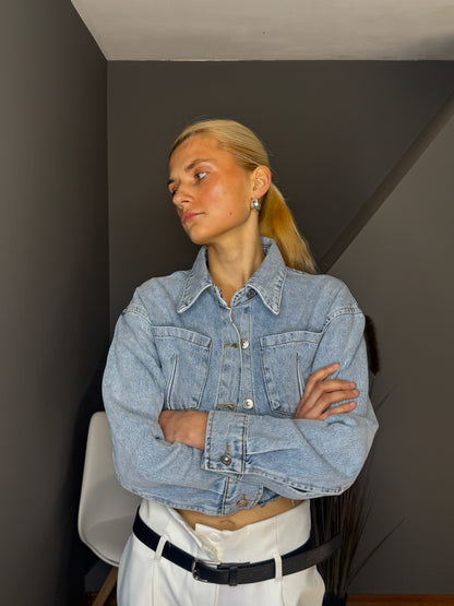 Darcey gaiši zila īsa džinsa jaka